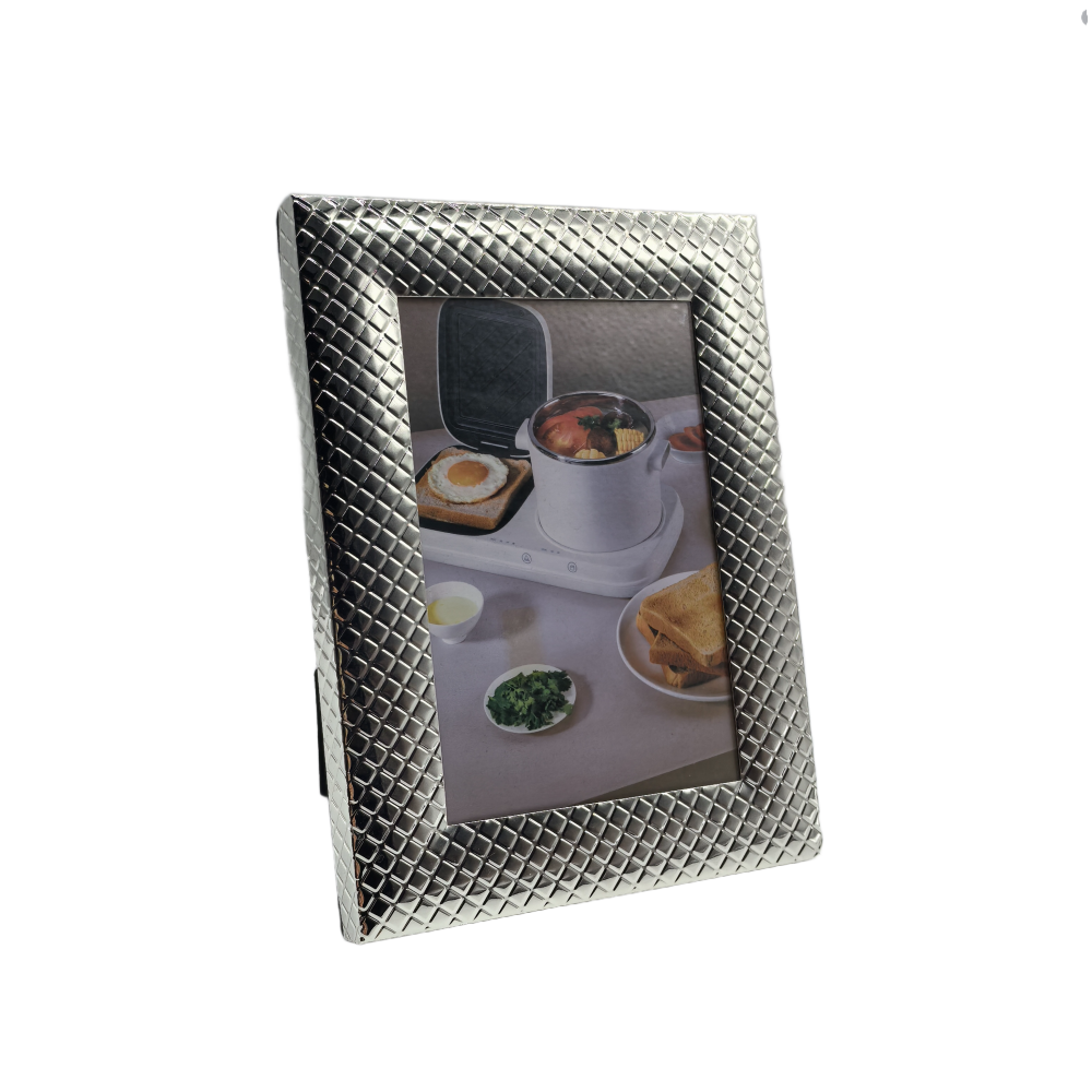 Silver Picture Frame With Embossed Diamond Pattern,Real Glass Photo Frame For Wall And Tabletop Display Family Office