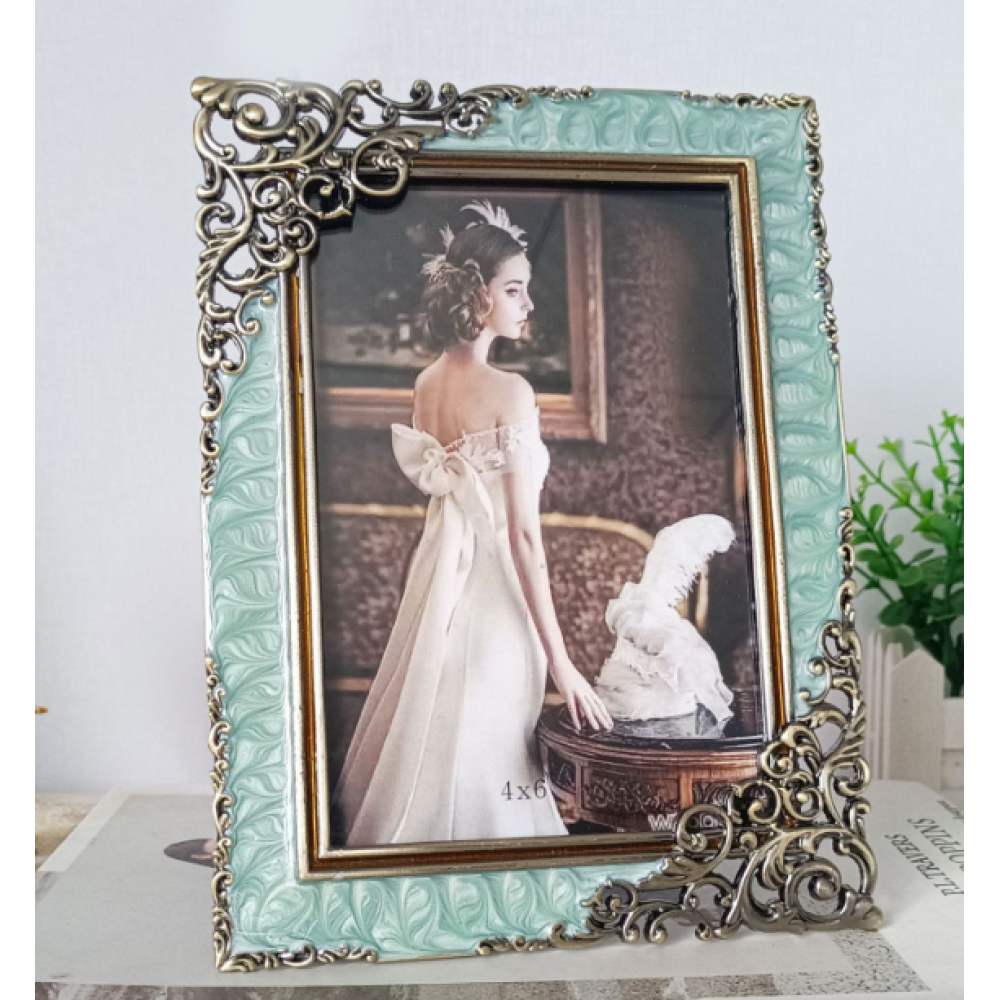 Vintage Enamel Picture Frame,Green Ornate Picture Frames For Wall And Tabletop Display Family Office