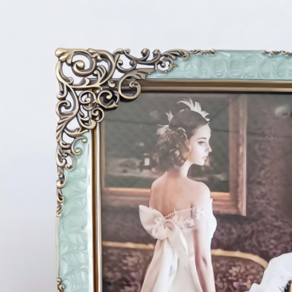 Vintage Enamel Picture Frame,Green Ornate Picture Frames For Wall And Tabletop Display Family Office